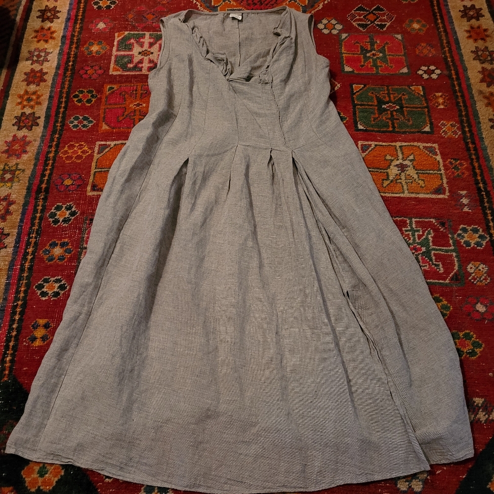 Linen dress